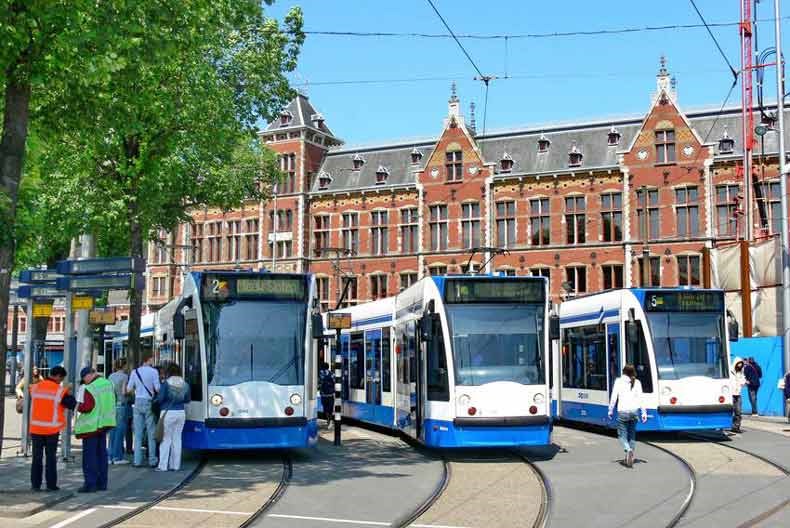 حمل‌ونقل عمومی بسیار با کیفیت در کشور هلند